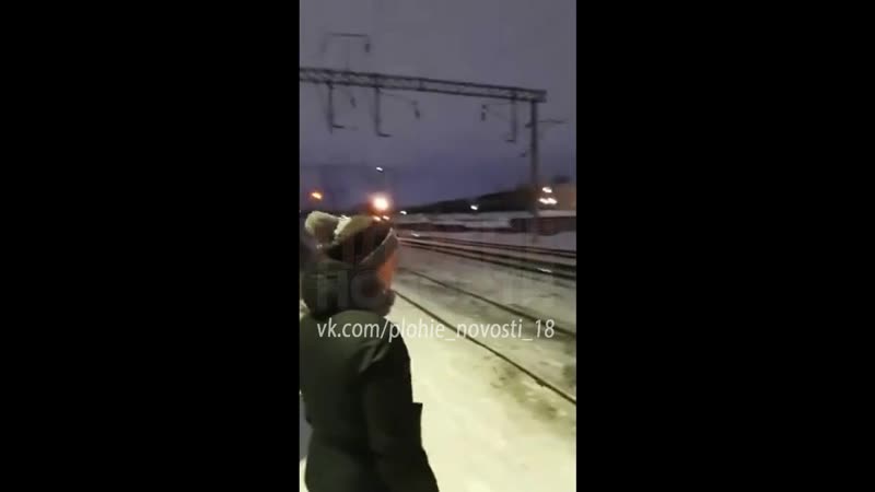 VID_20210108_113525_334.mp4